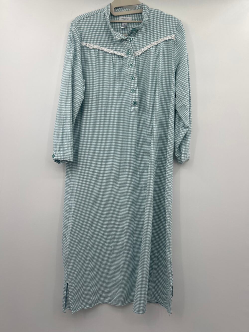 Cabernet Women’s Gingham Sleep Dress Nightgown Traditional Size M Cotton Blend
